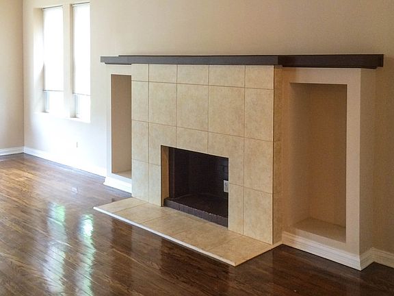 4th image of 7800 S Marshfield Ave #3N