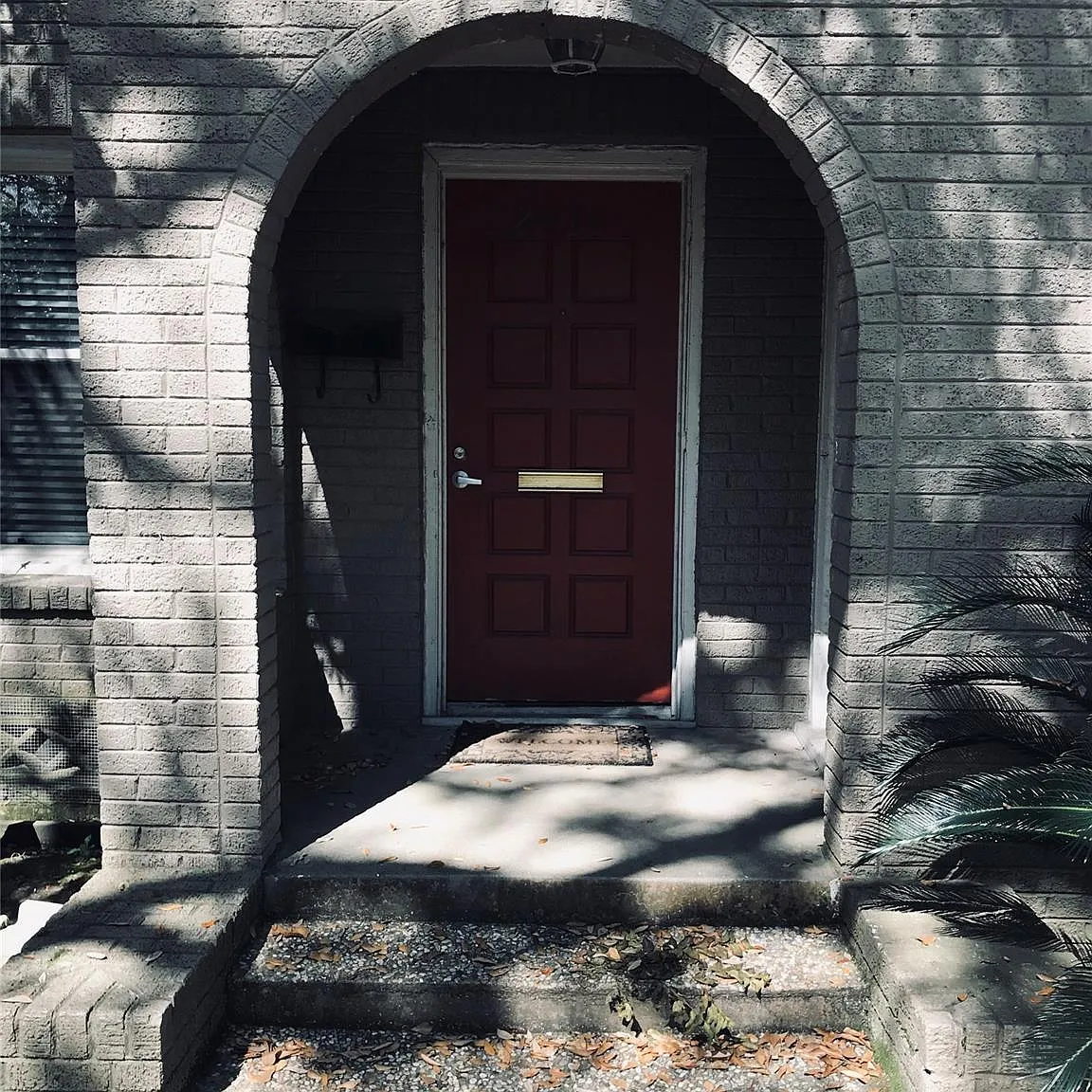 2 bed, 1.0 bath, 1100 sqft, $1,575 — Photo 2