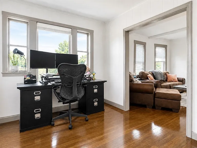 926 Main St #2 — Photo 8