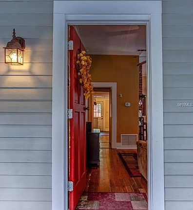 5th image of 415 Palmetto Ave