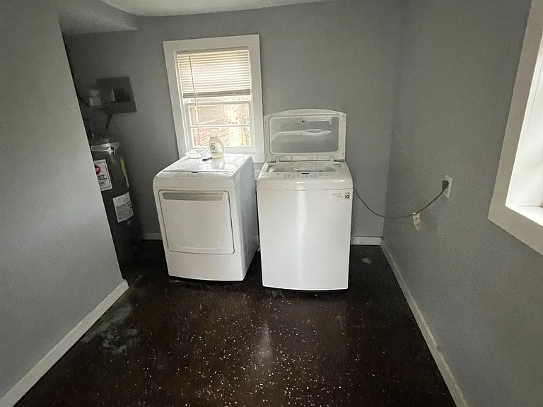 213 Kimball Ave — Photo 11