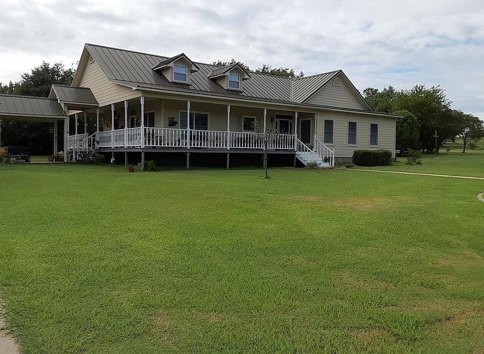 1st image of 1122 County Road 131