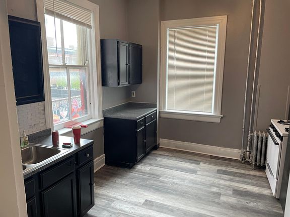 3rd image of 12 W 7th St #3