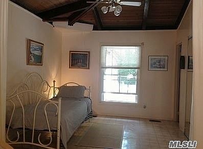 2nd image of 49 Gannet Dr