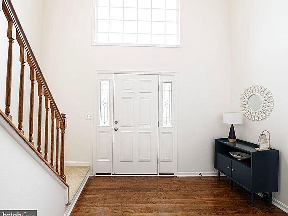 4th image of 2314 Chantaway Ct