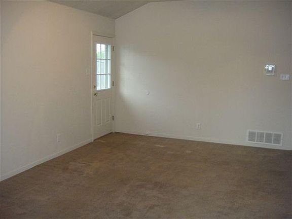 2nd image of 5216 Daybreak Dr APT B