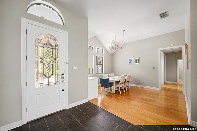 109 Trailcrest St — Photo 8