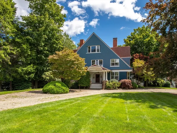 76 Beech St, Norwood, MA 02062