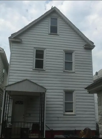 79 Plum St #1 — Photo 13