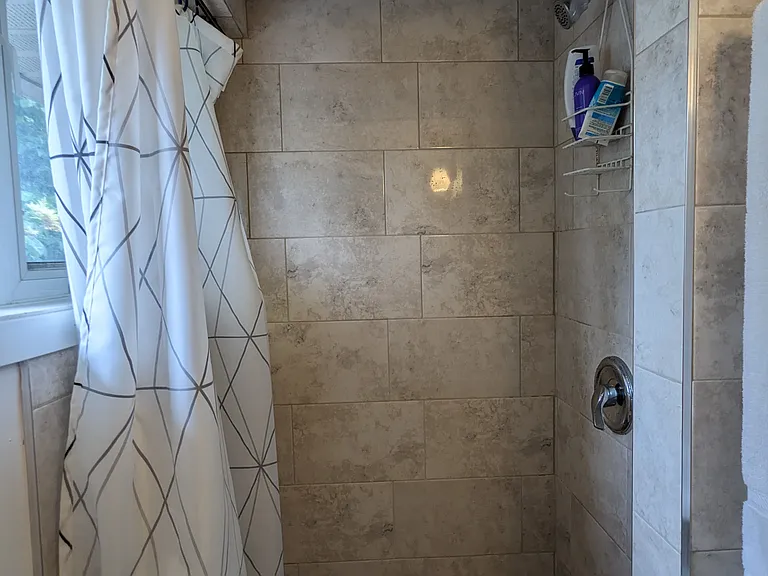 1576 Maxime St #UPPER — Photo 18
