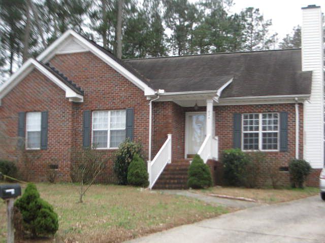 1st image of 624 Pine Knoll Dr