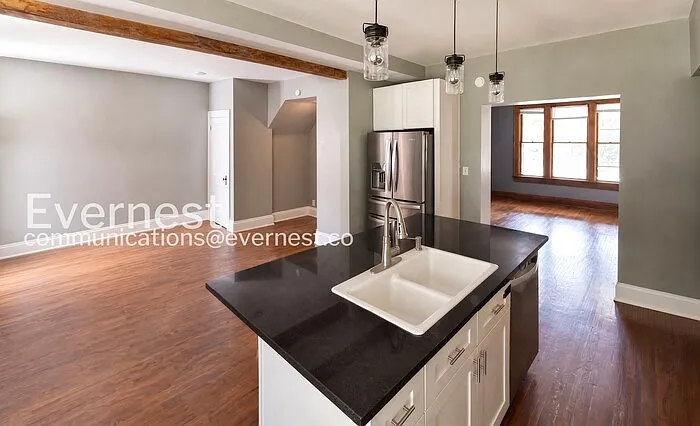 700 Linwood Ave — Photo 10