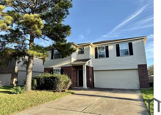 6 bed, 3674 sqft, $4,000 — Photo 1