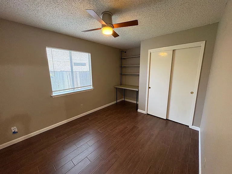 2902 Sabinal Trl — Photo 23