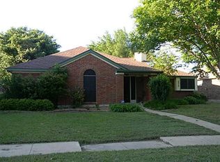2313 Cortland Cir, Rowlett, TX 75088
