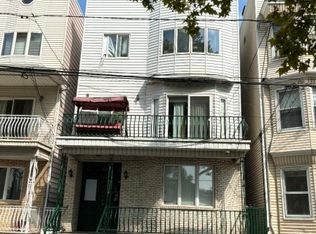 321 Walnut St, Newark, NJ 07105