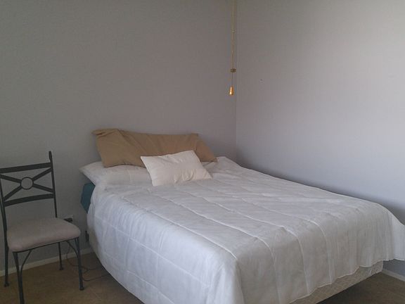 5th image of 5203 NE 24th Ter APT 303
