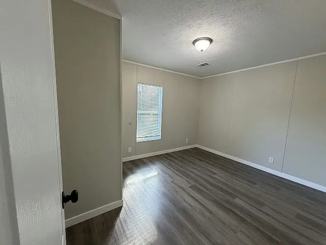 1853 Marquette Ave #206 — Photo 4