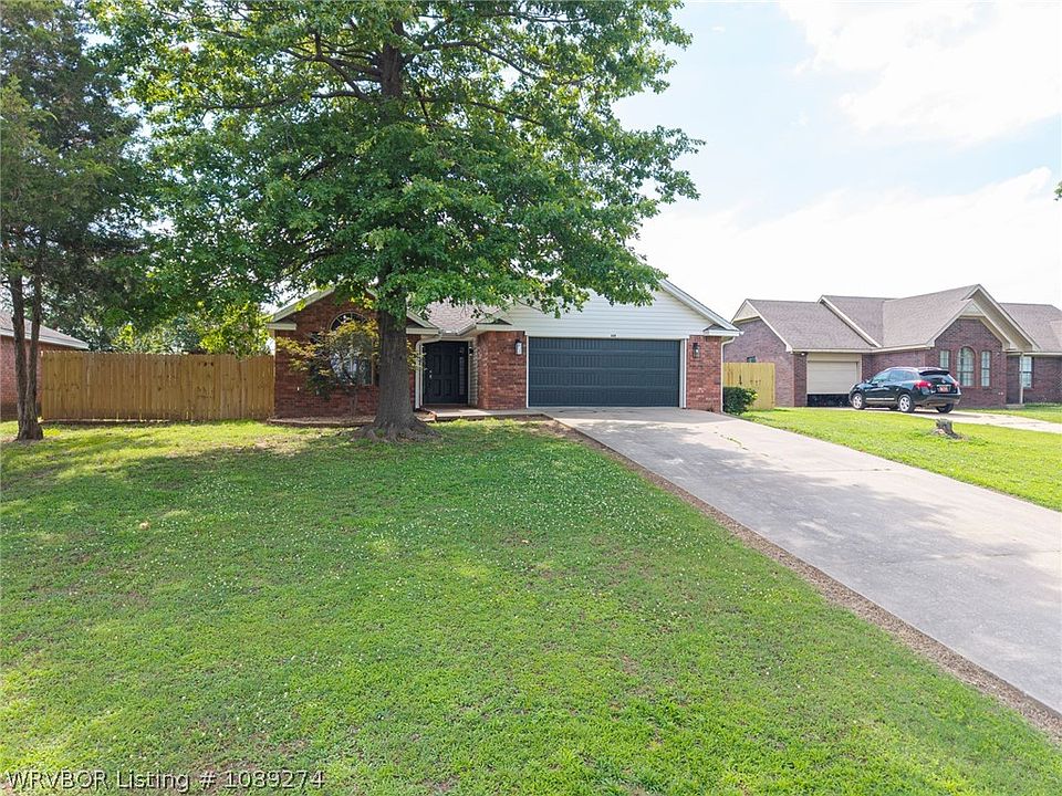1st image of 109 Claretta Dr