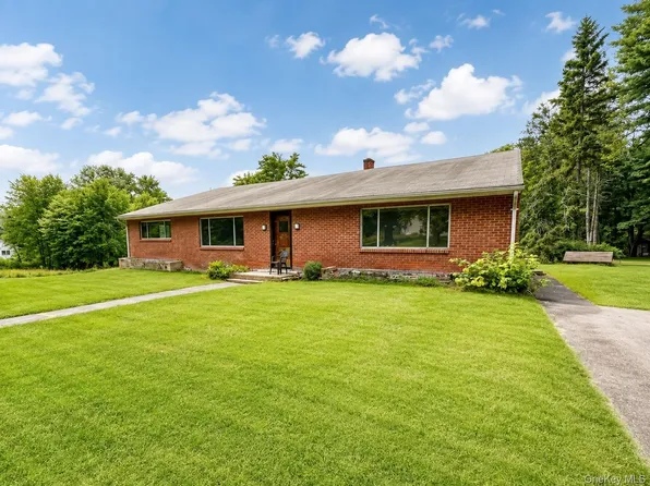 29 Ulster Avenue, Ulster Park, NY 12487