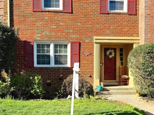 4550 King William Ct, Annandale, VA 22003