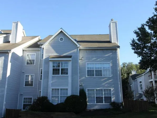 18533 Boysenberry Dr #210, Gaithersburg, MD 20879
