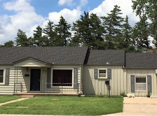 214 W 7th St, Ellinwood, KS 67526