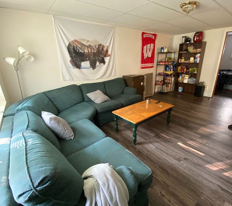 1st image of 1018 Pine St APT 6