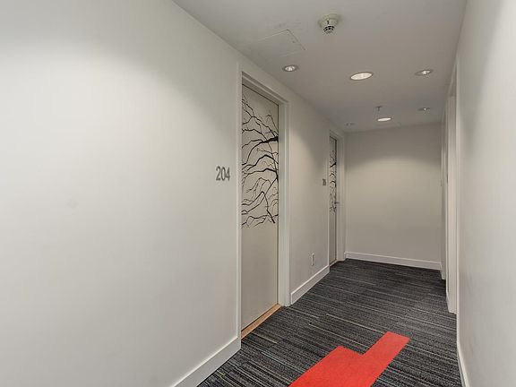 4th image of 128 Cordova St W #204