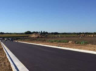 1009 Skoger Dr, Stoughton, WI 53589