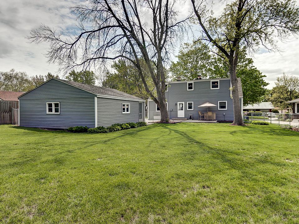 1st image of 2711 Karen Dr