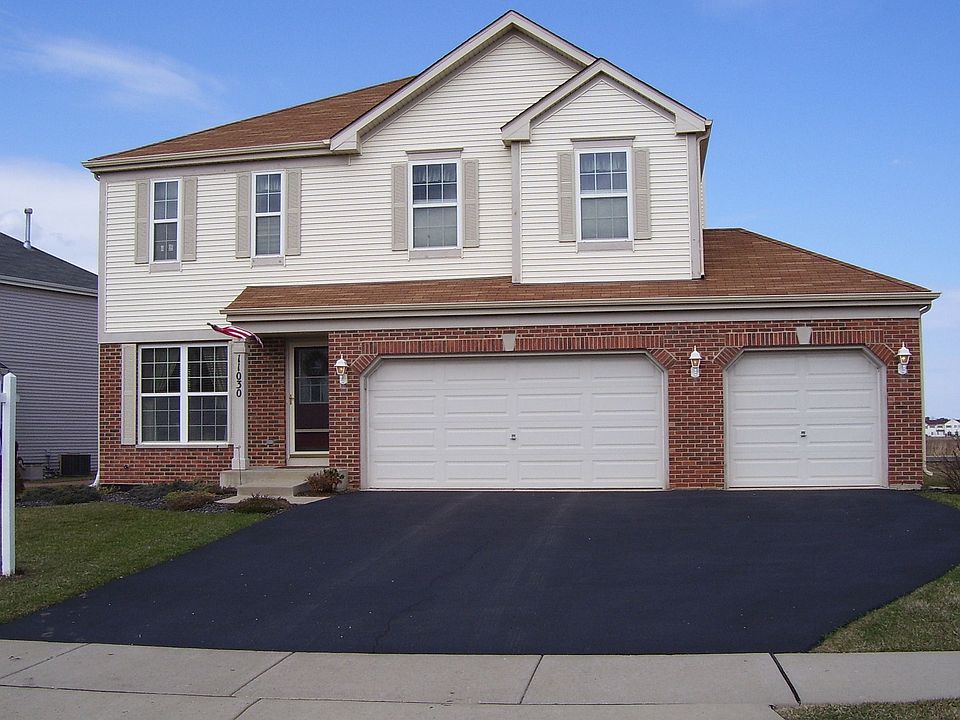 Front of Home on Culdesac