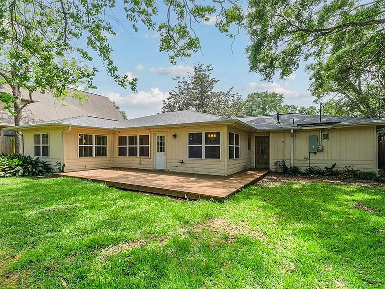 5450 Stillbrooke Dr — Photo 19