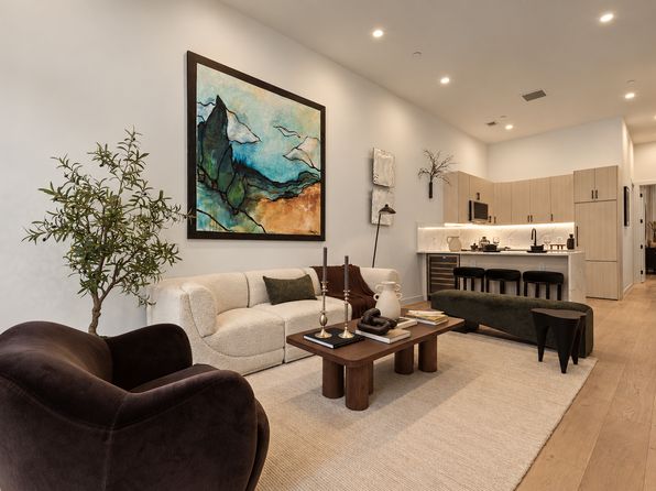 110 Reade St #2R