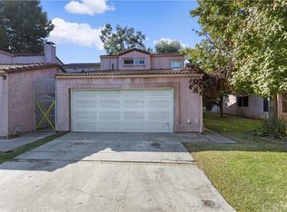 114 Racquet Club Dr, Compton, CA 90220