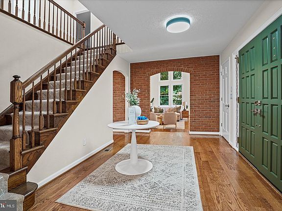 4th image of 11725 Middle Patuxent Ct