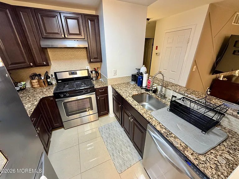 1 Gait Ct — Photo 5