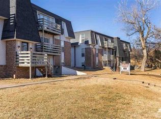 709 Dondee Dr APT 7, Manhattan, KS 66502