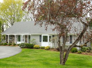 1 Kitchel Rd, Mount Kisco, NY 10549