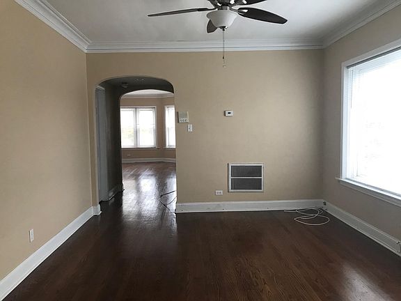 4th image of 7846 S Euclid Ave APT 2