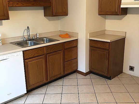 2nd image of 105 Dalton Ave