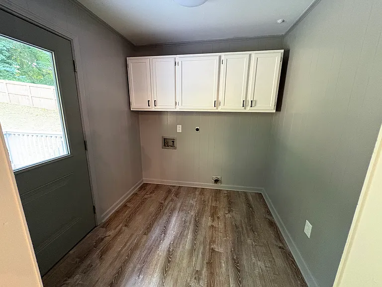6108 Carter St — Photo 5