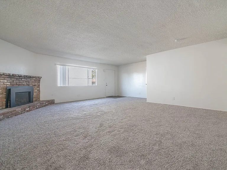 3600 Dana St — Photo 3