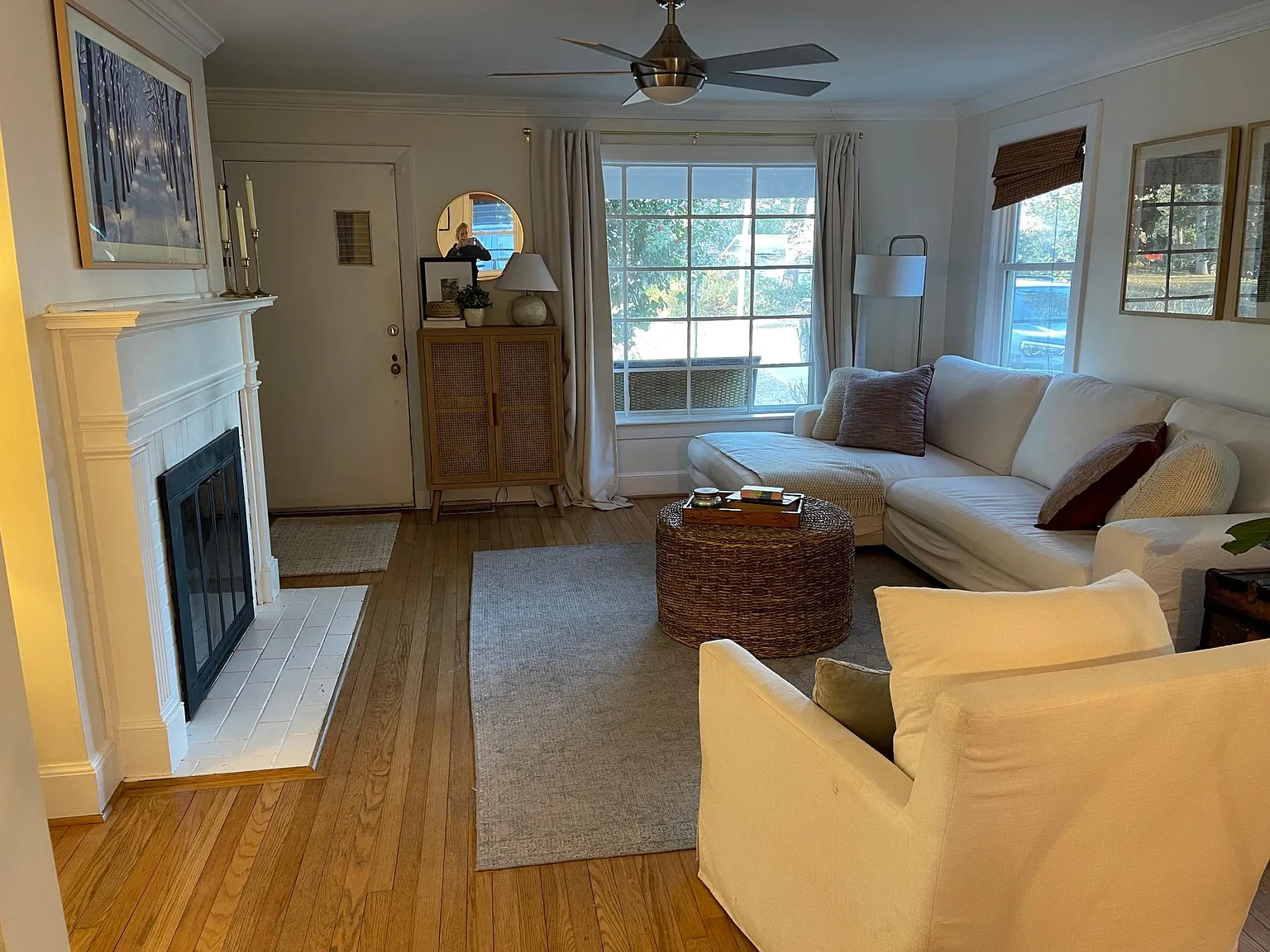 3 bed, 1400 sqft, $2,500 — Photo 3