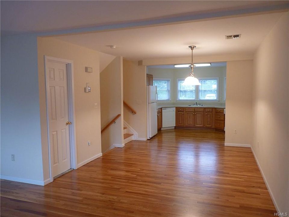 1st image of 49 Catherine St