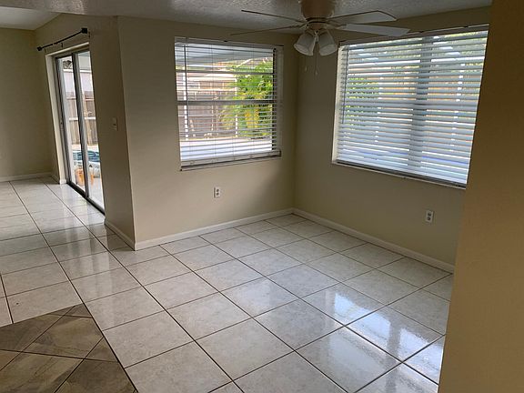 5th image of 2556 Southpointe Dr