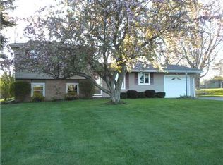 1447 Shoecraft Rd, Penfield, NY 14526