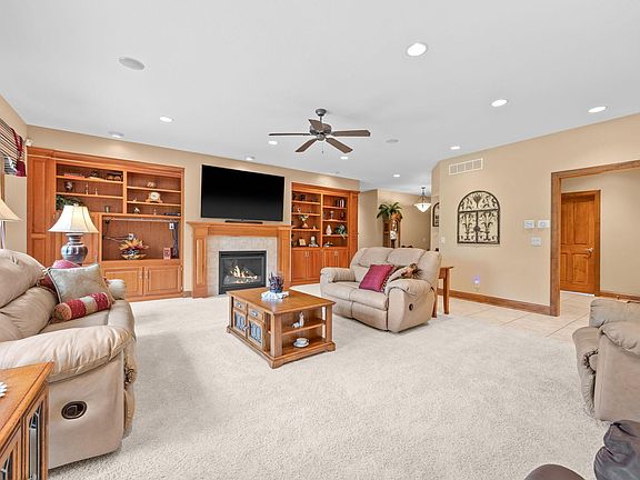 5th image of 1278 Birdie Cir NW