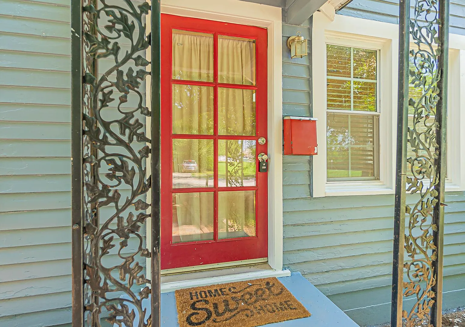 Move In Special: August Rent Free! — Photo 4