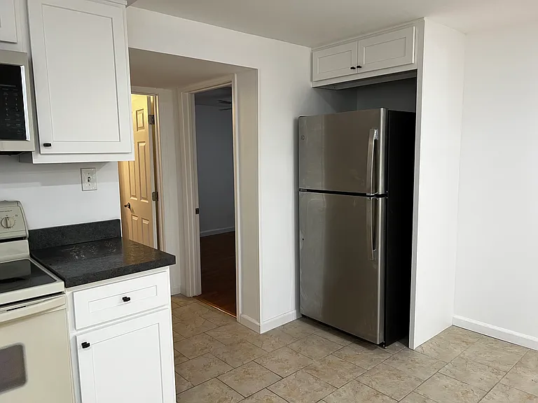 4432 Mockingbird Ln #B — Photo 3